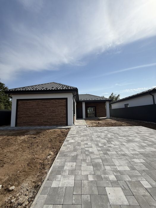 Великий будинок у Ворзелі! Тераса, задній двір, 5 соток, 125 м2.Газ!