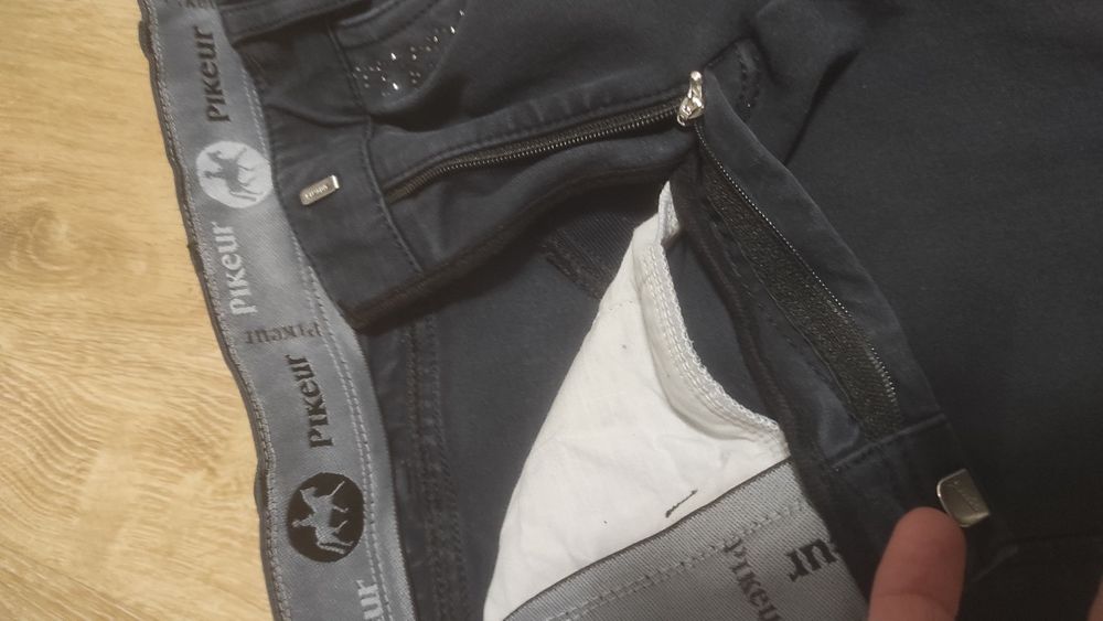 Bryczesy dziewczęce rozm 170