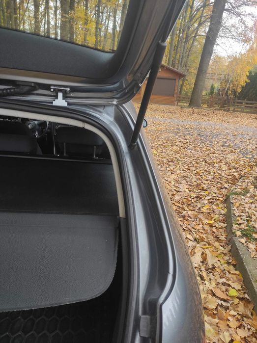 Продам Volkswagen Golf 6 2011 1.6 диз