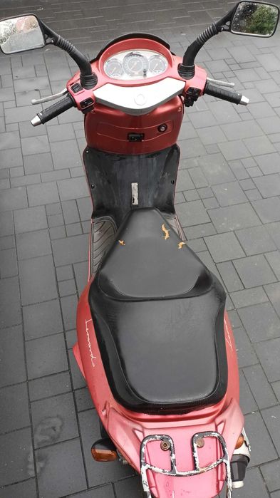 Skuter 4takt Aprilla Leonardo sr125