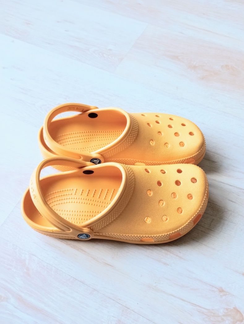 Crocs Classic Clog