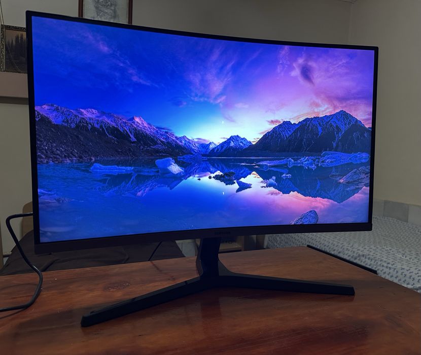 Samsung 27’’ C27R500