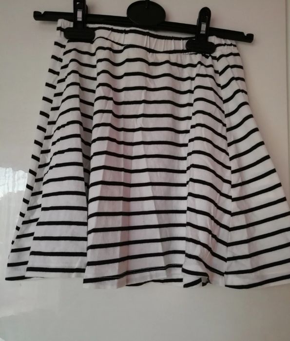 Letnia spódnica dziewczęca H&M rozmiar 152