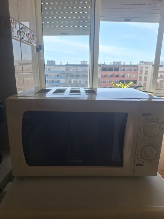 Oferta microondas Electroma
