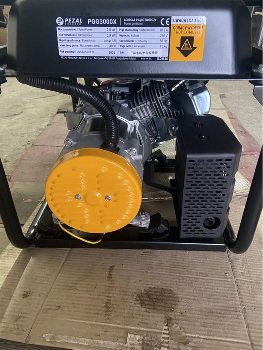 Генератор бензиновий Pezal 2.8 KW