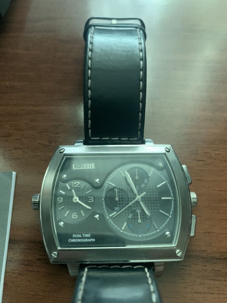 Годинник Fossil Chronograph