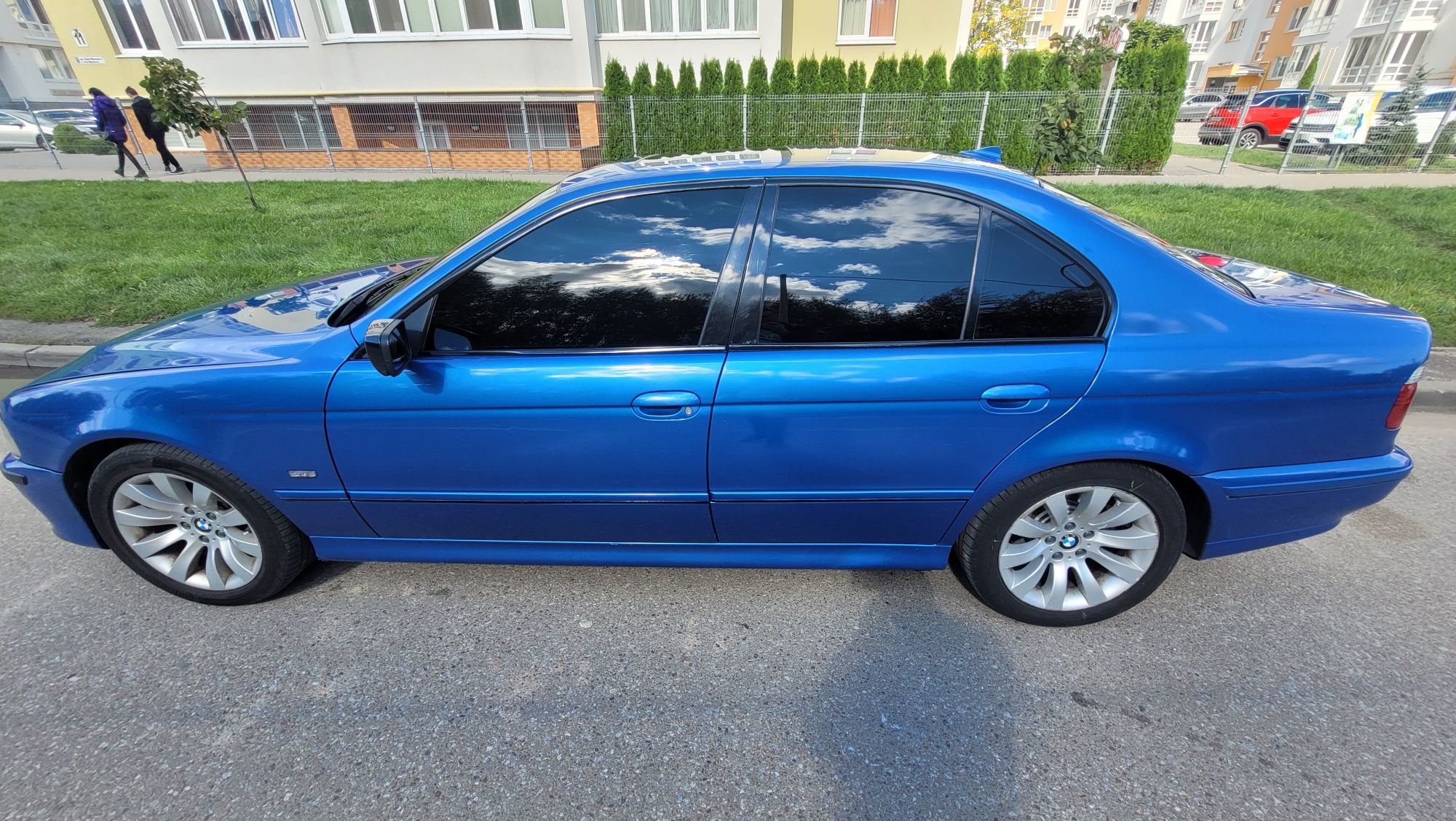 Продам BMW Е39 535i 2001 року