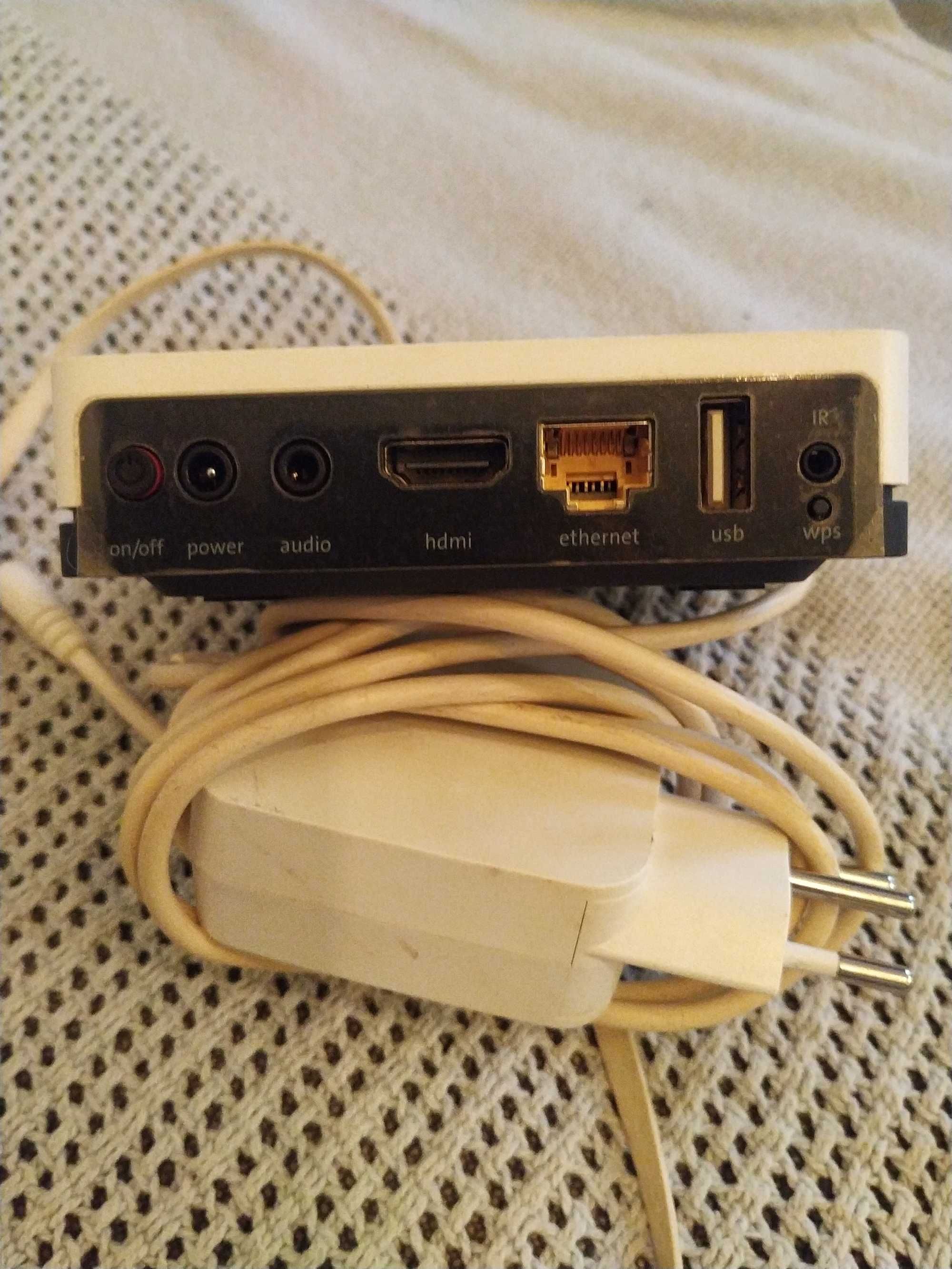 Телевізійна приставка Swisscom TV-Box UHD