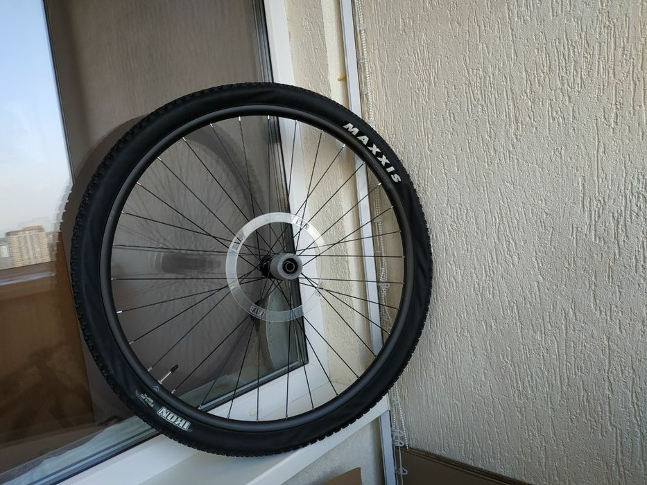 Продам заднє колесо з Merida BIG.NINE LIMITED 29" як нове+покри IKON!
