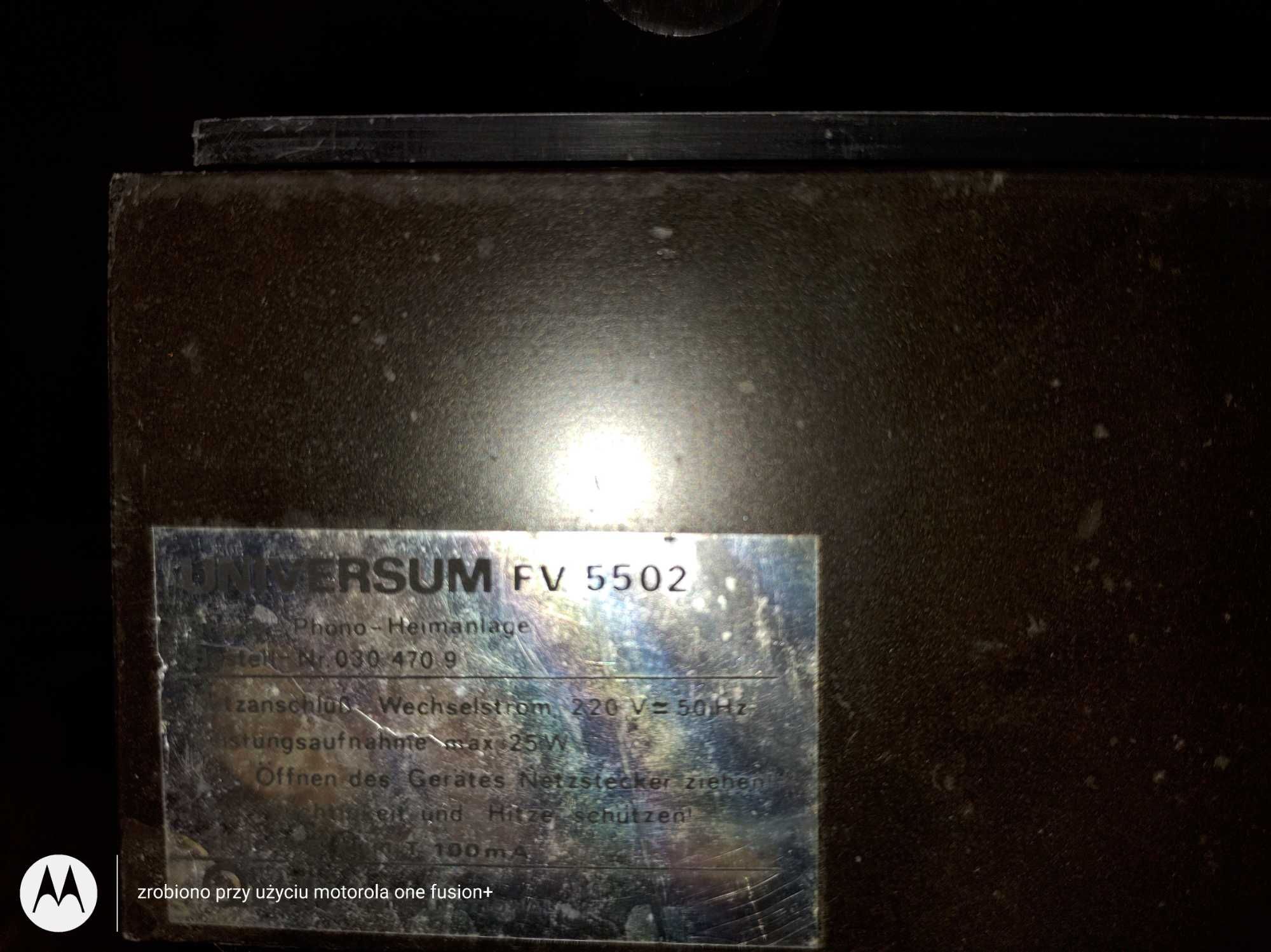 Adapter UNIVERSUM aktywny , sprawny!