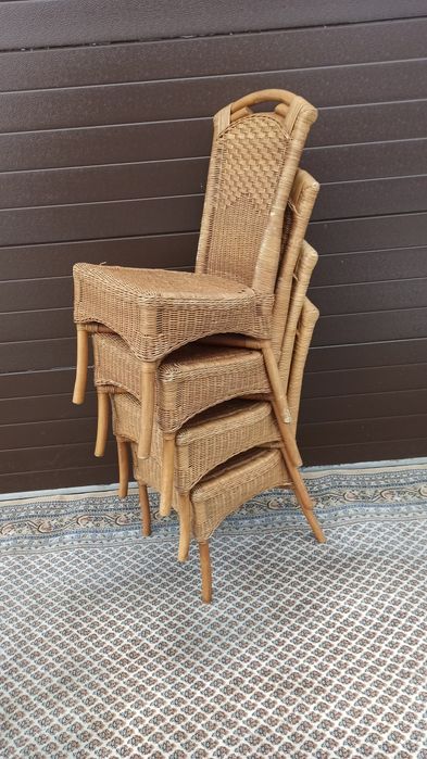 Krzesła rattan ogród taras