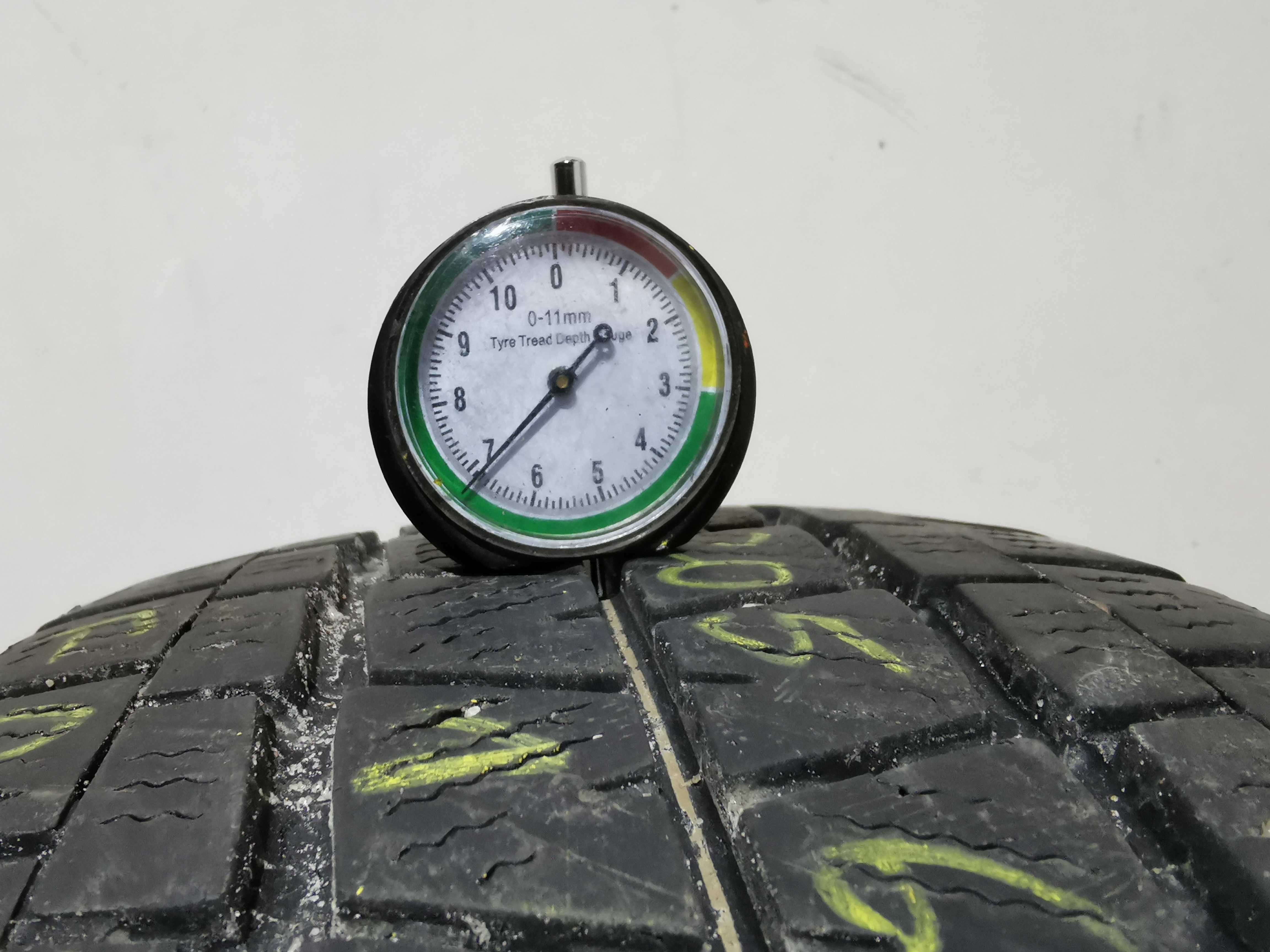 1xWzmocnionaC Falken Eurowinter VAN 01 205/65r16c 107/105T 6,7mm N5679