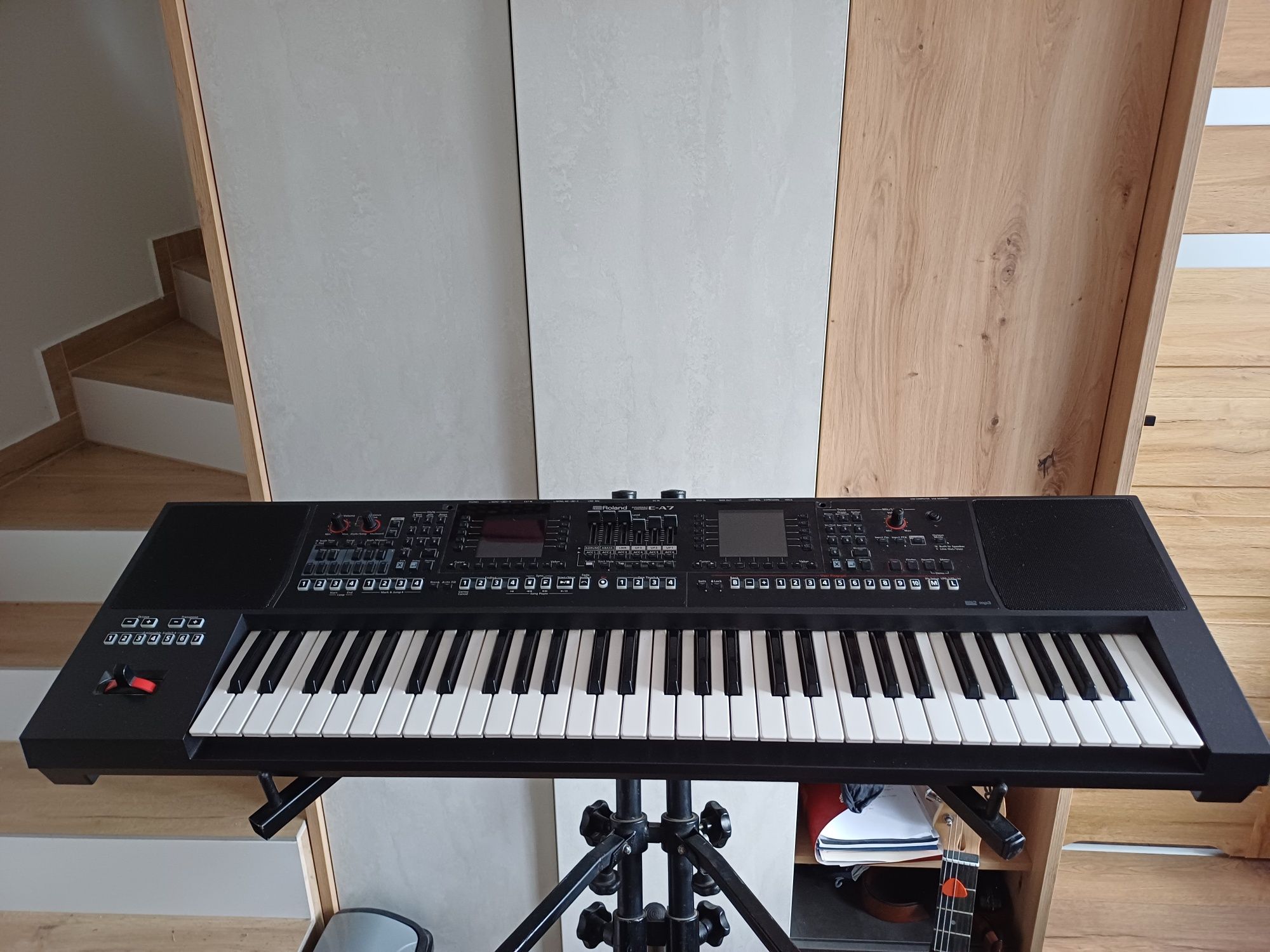 Roland EA7 keyboard klawisz organy