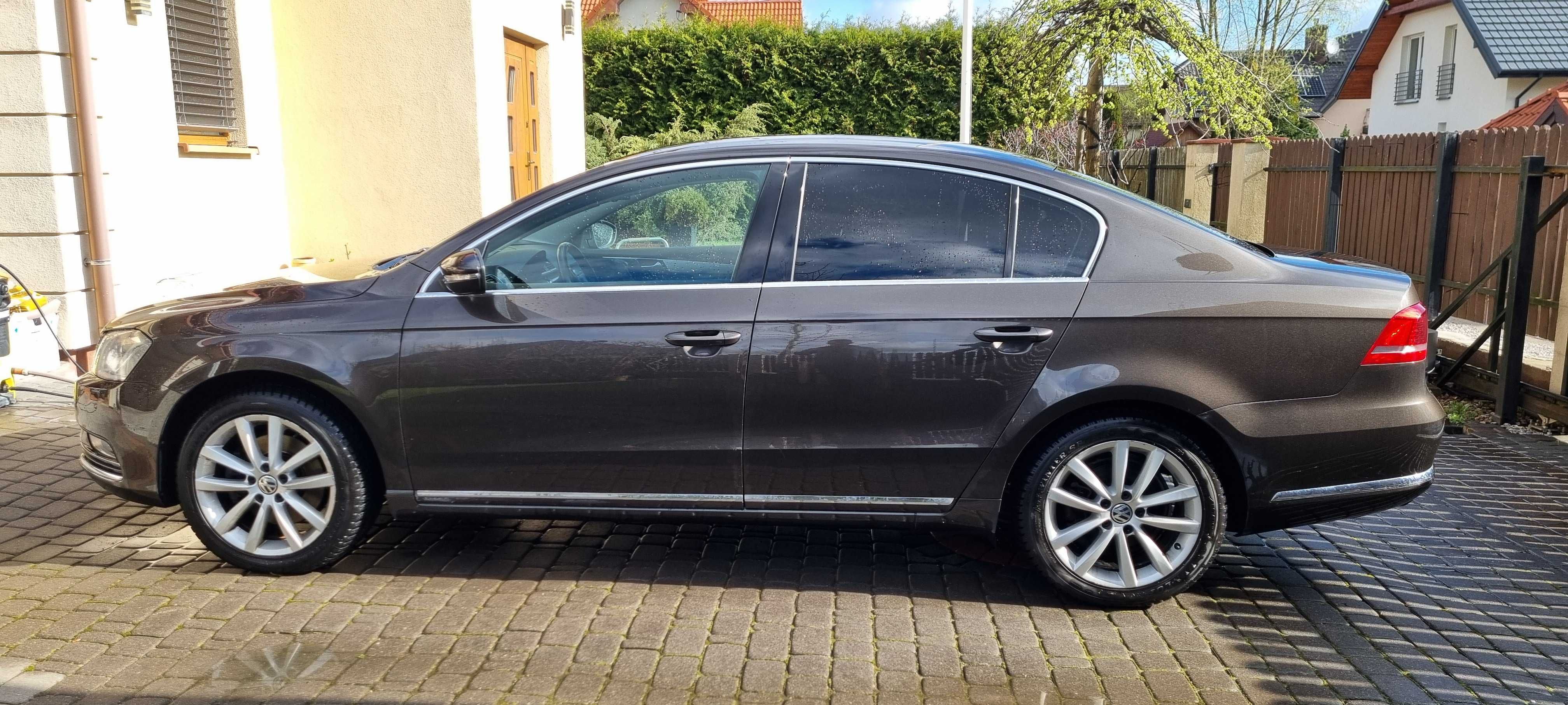 Volkswagen Passat B7 2013 sedan 2.0 TDI 103 kW 140 KM Polska prywatnie