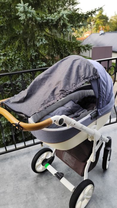 Wózek 3w1 Roan Bass Soft  z pełnym wyposażeniem + baza ISOFIX