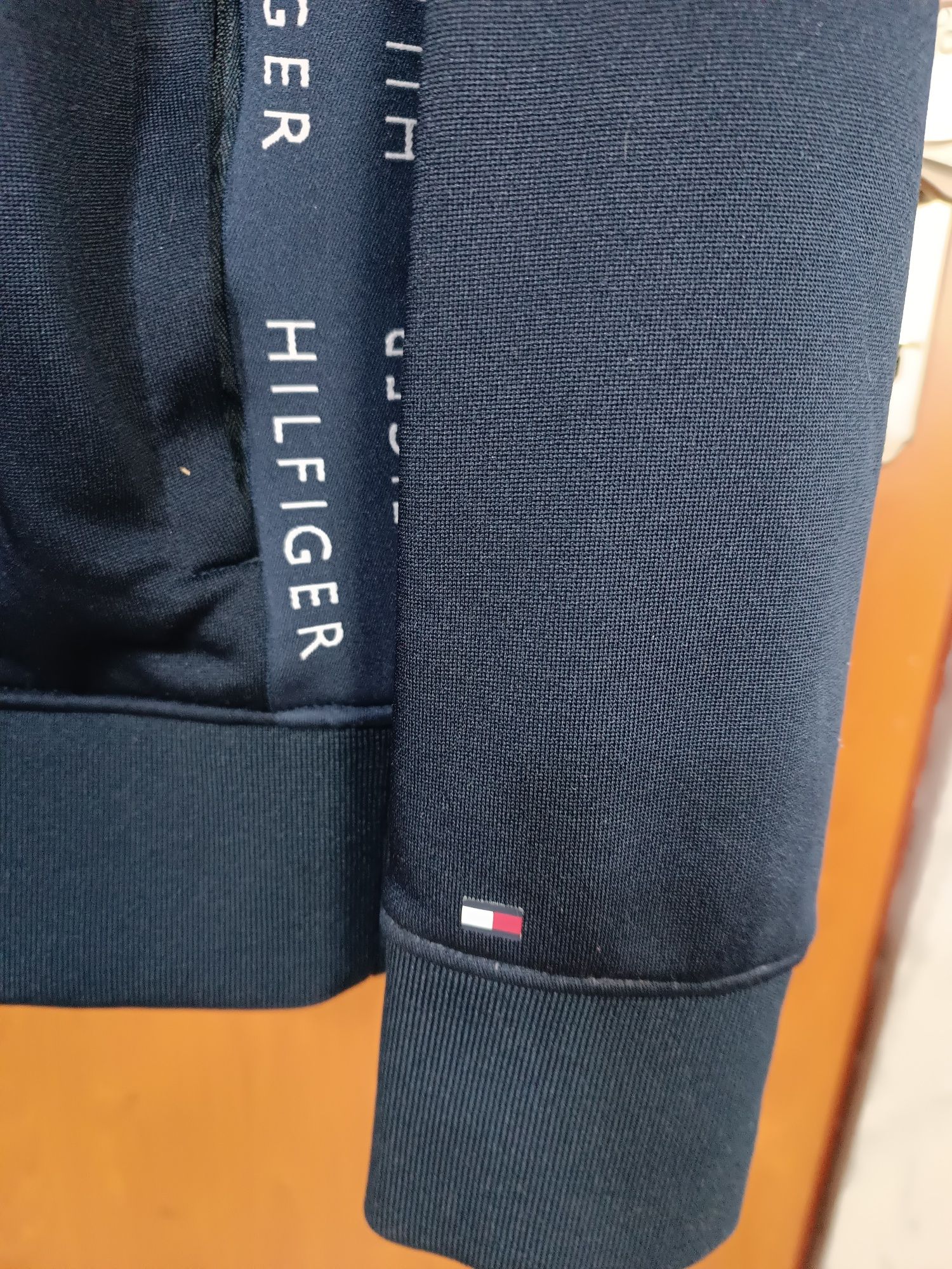 Tommy Hilfiger piękna bluza roz  L