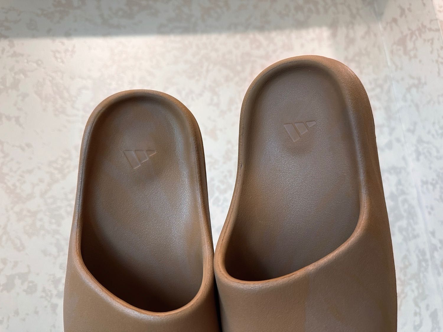 Продам свої оригінальні Yeezy Slide Ochre