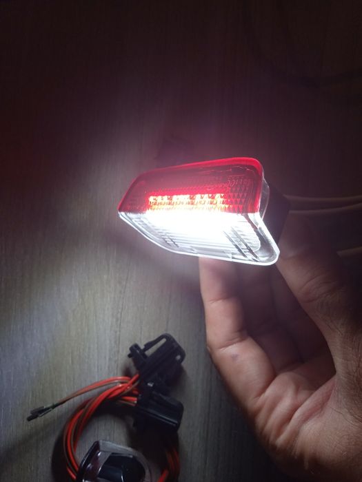 Подсветка двери LED плафон проводка volkswagen skoda