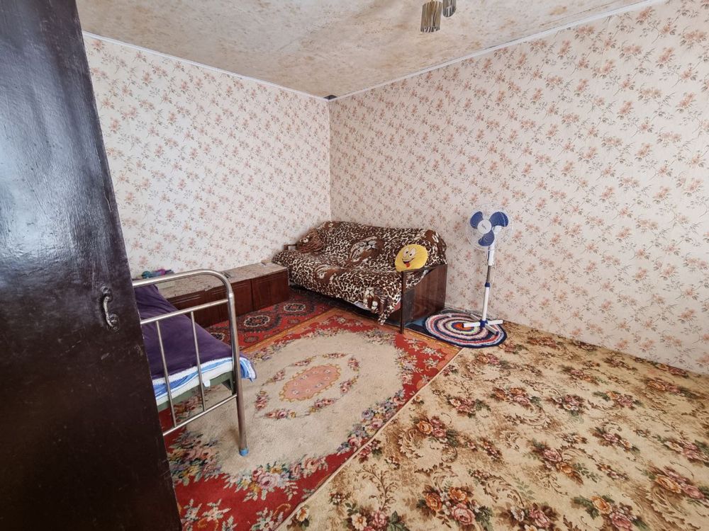 Дача з басейном,  біля хвойного лісу, 6 км від лівого, YES