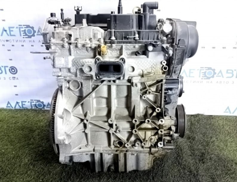 FORD ESCAPE мотор   2016 головка блоку та боок