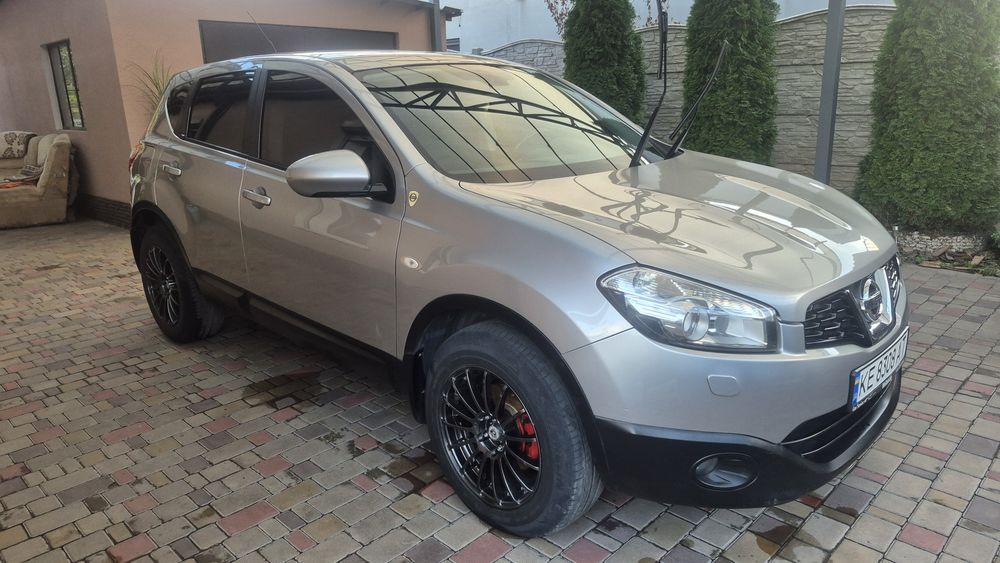 Продам Nissan Qashqai
