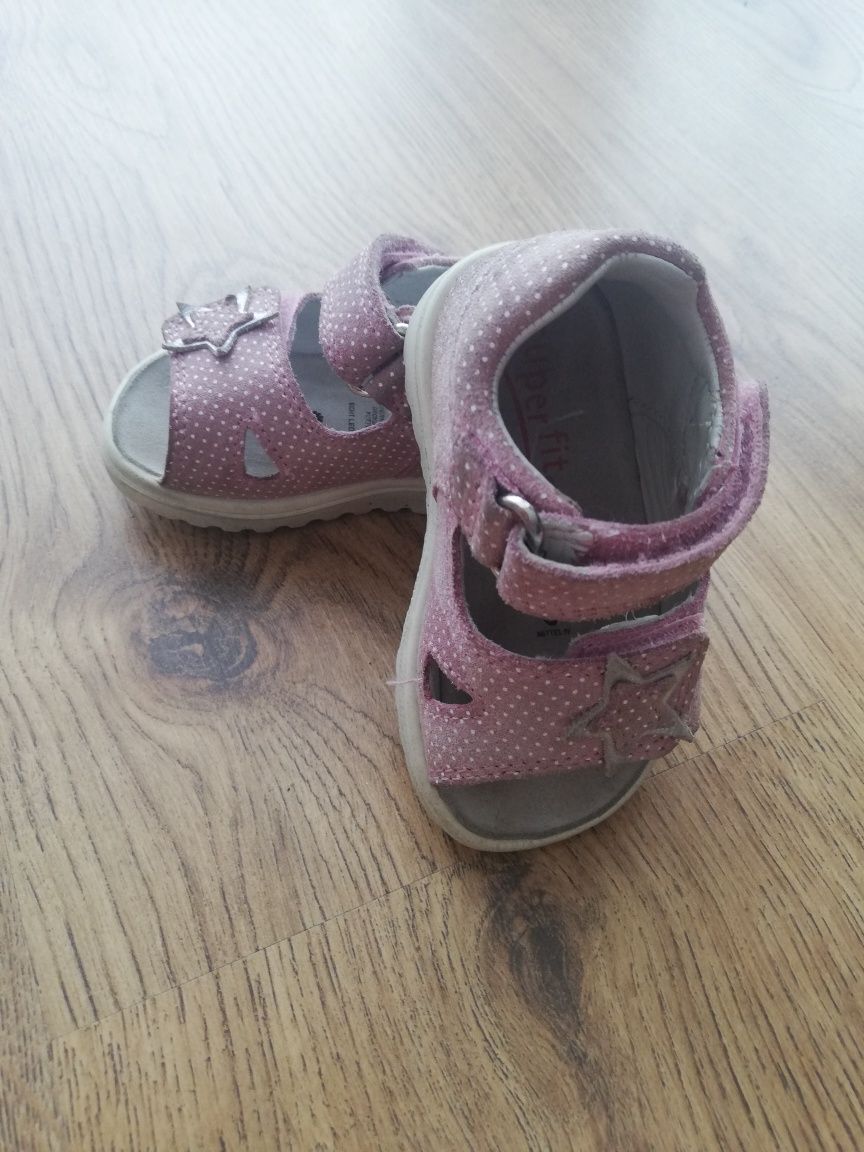 Sandalki superfit sandały 19/20 dla dziewczynki różowe 12cm na rzepy