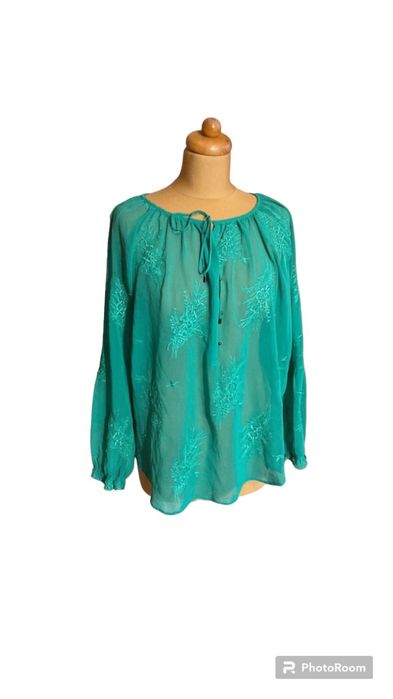 Zielona bluzka mgielka