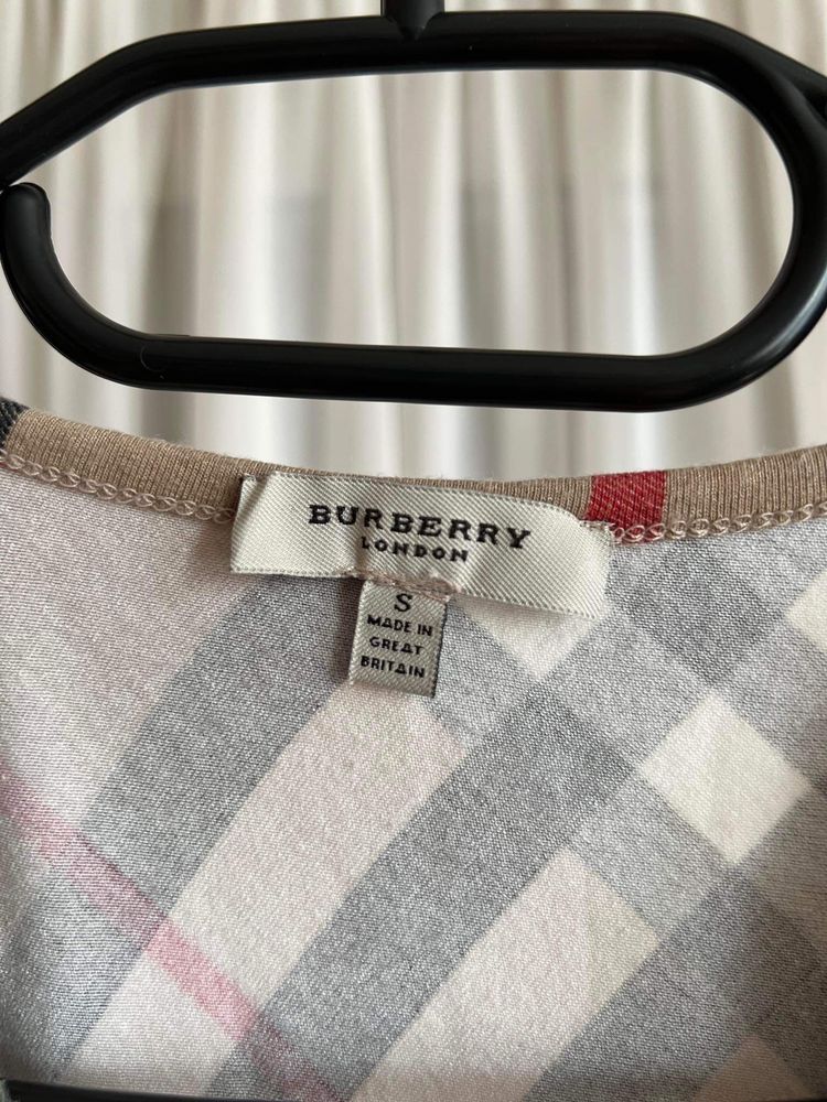 Sukienka w kratkę Burberry