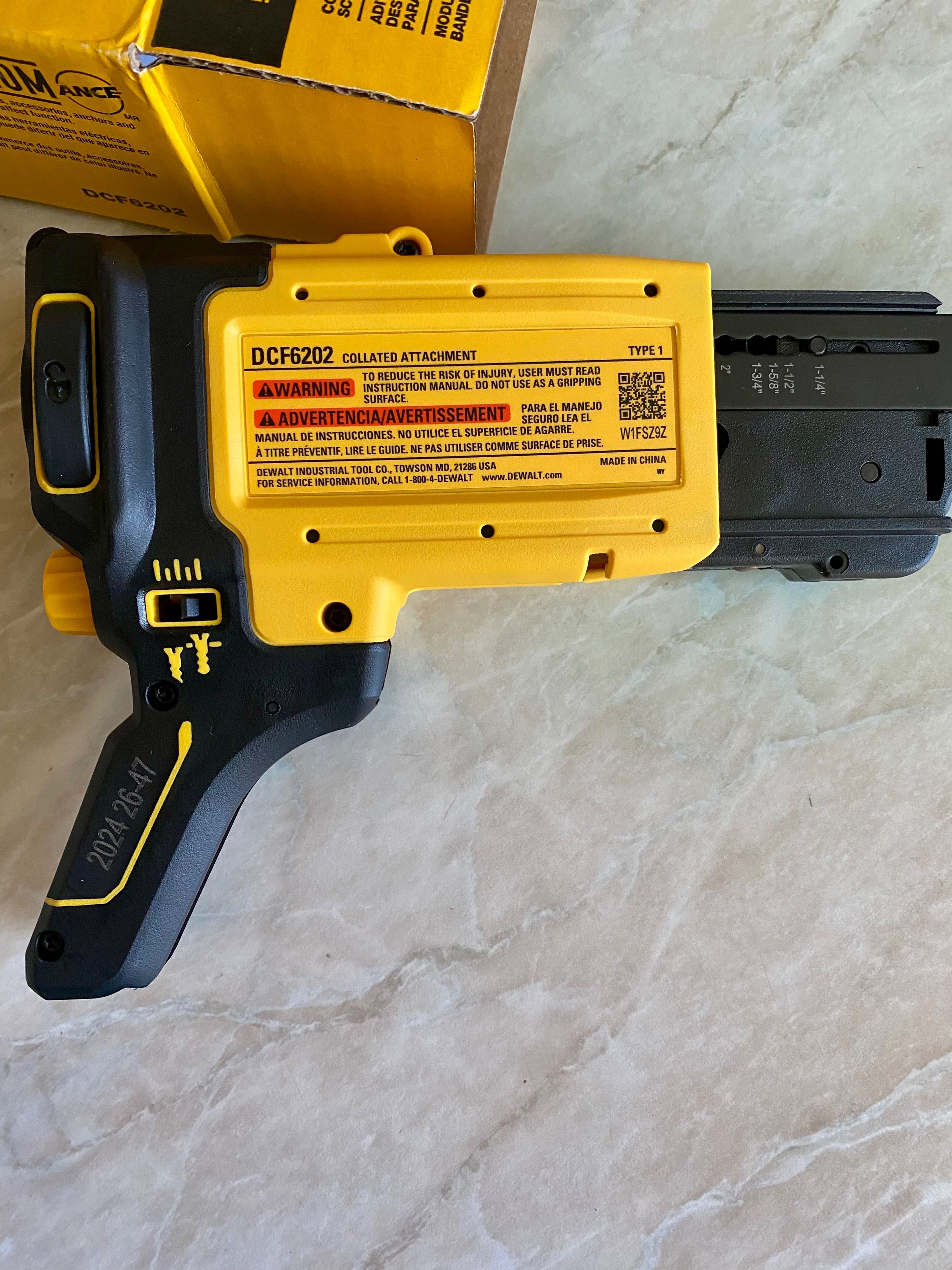 Насадка ленточная для подачи шурупов DeWALT DCF6202