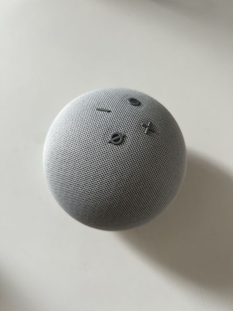 Amazon Dot Echo 4