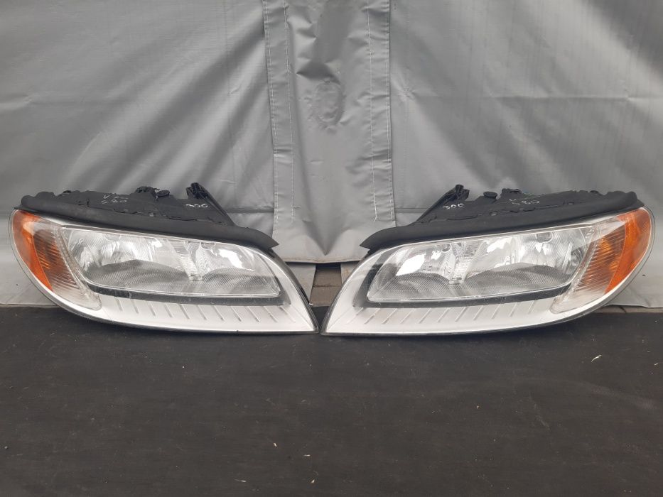 Lampa/ reflektor przedni prawy lewy Volvo V70 S80