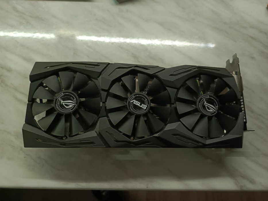 Відеокарта GeForce GTX 1080ti Asus Rog Strix 11Gb. 3200mAz

Відеокар