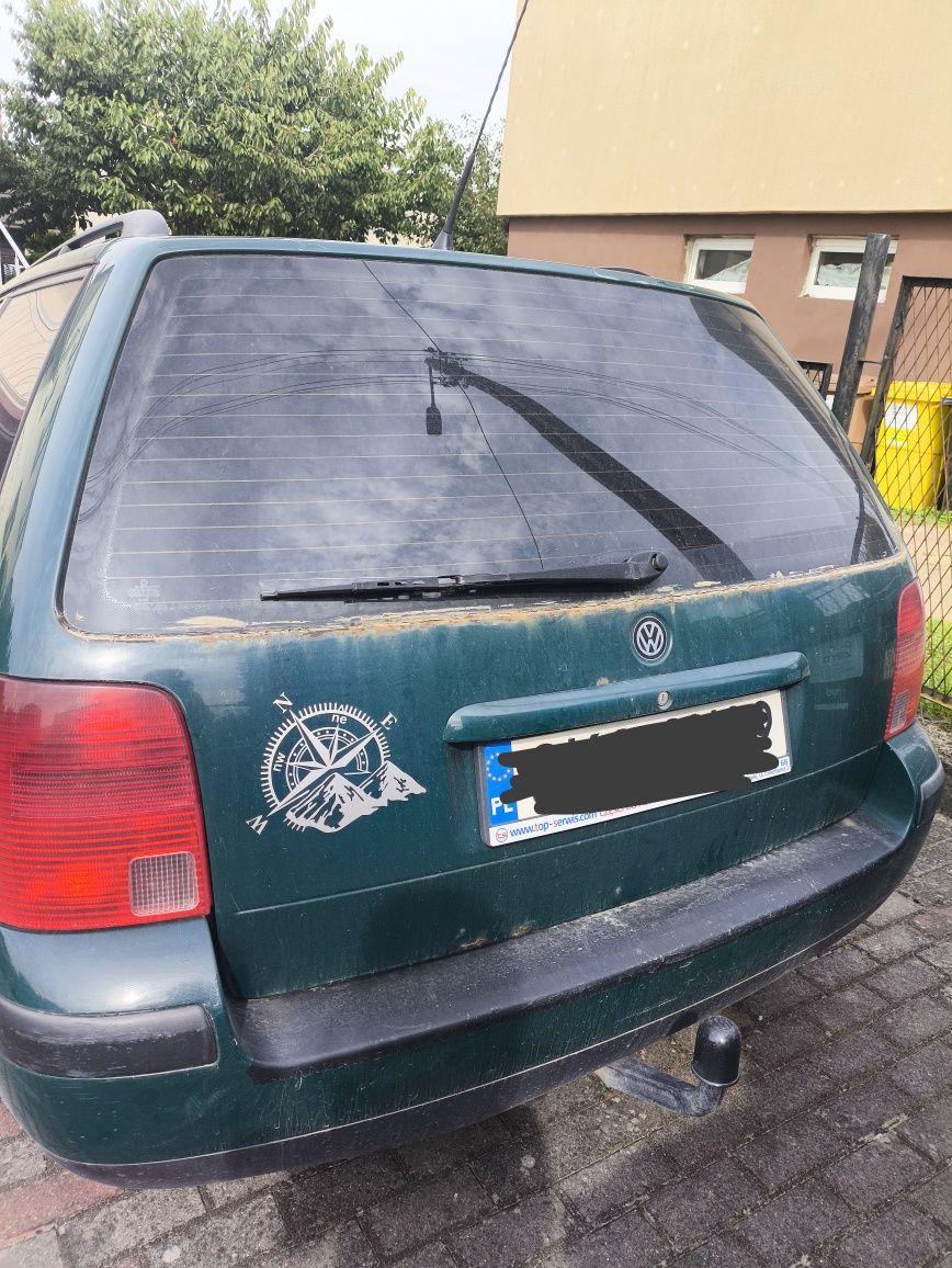 Audi a4b5 1996 passat b5 1.9tdi kombi części w całości