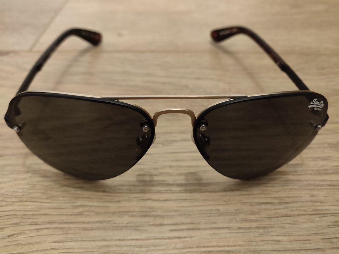 Okulary przeciwsłoneczne Superdry (aviator)