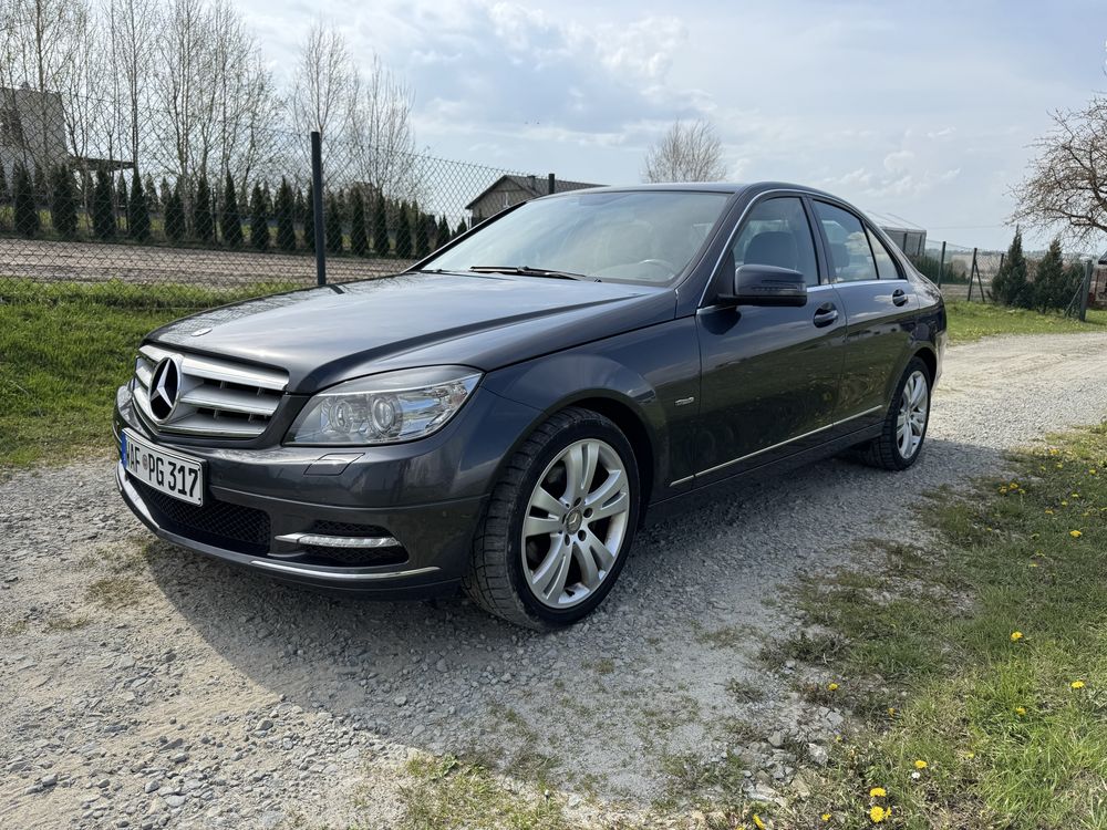 Mercedes W204 1.8CGi Automat Avantgarde