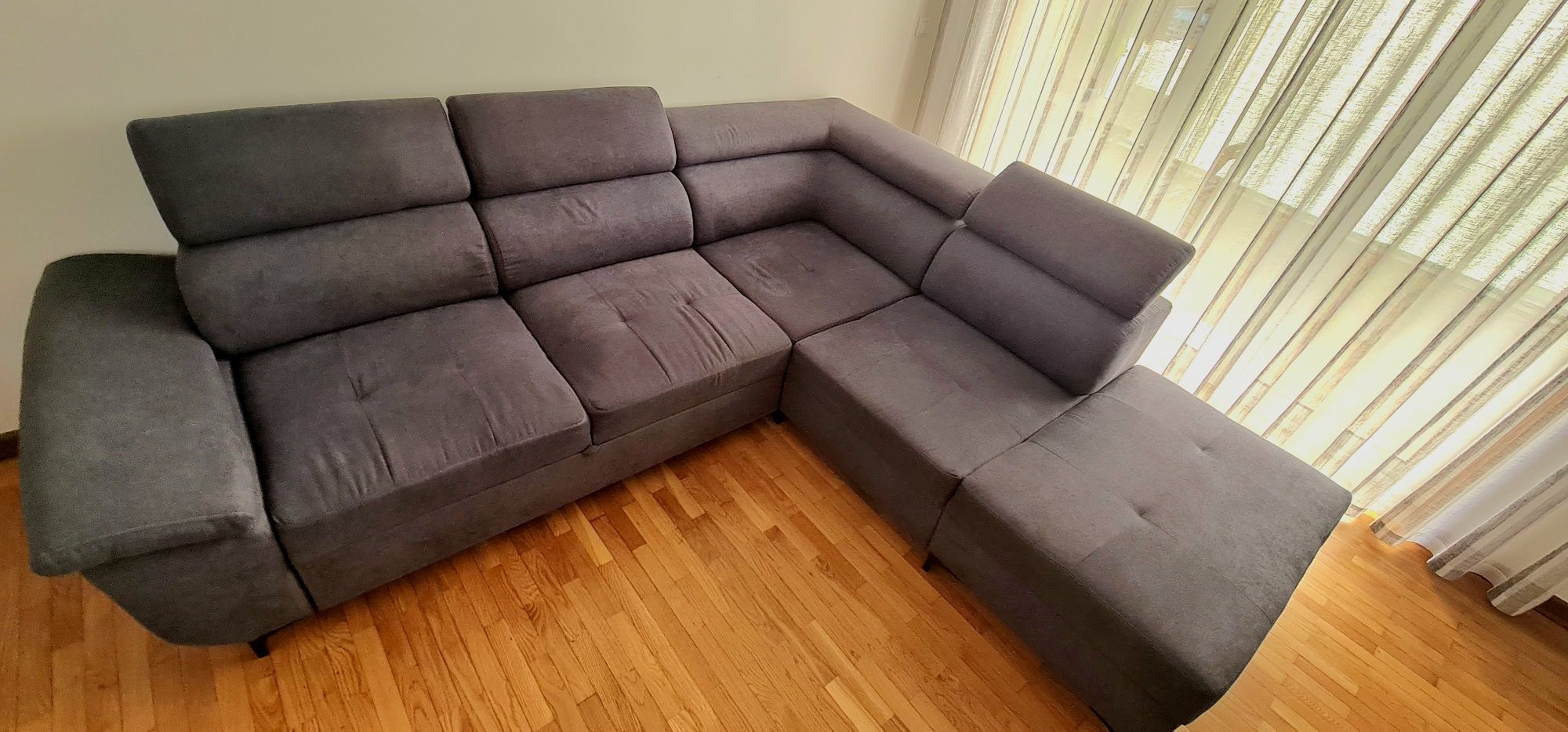 Sofá convertivel em cama + chaise longue