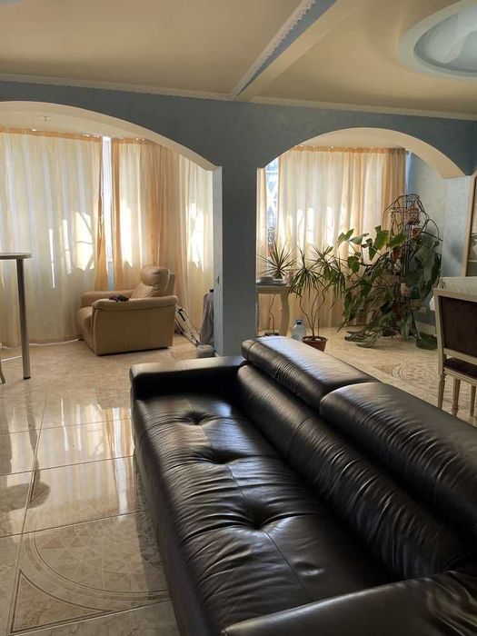 150 тыс.$ ПРОДАЖА / Квартира в центре с ремонтом 150м2 / Гагарина /