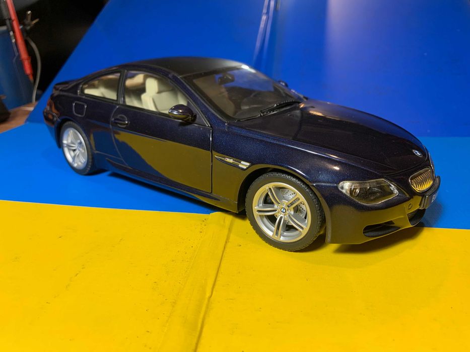 Модель автомобіля BMW M6  фірми JADI Model Craft, масштаб 1/18.