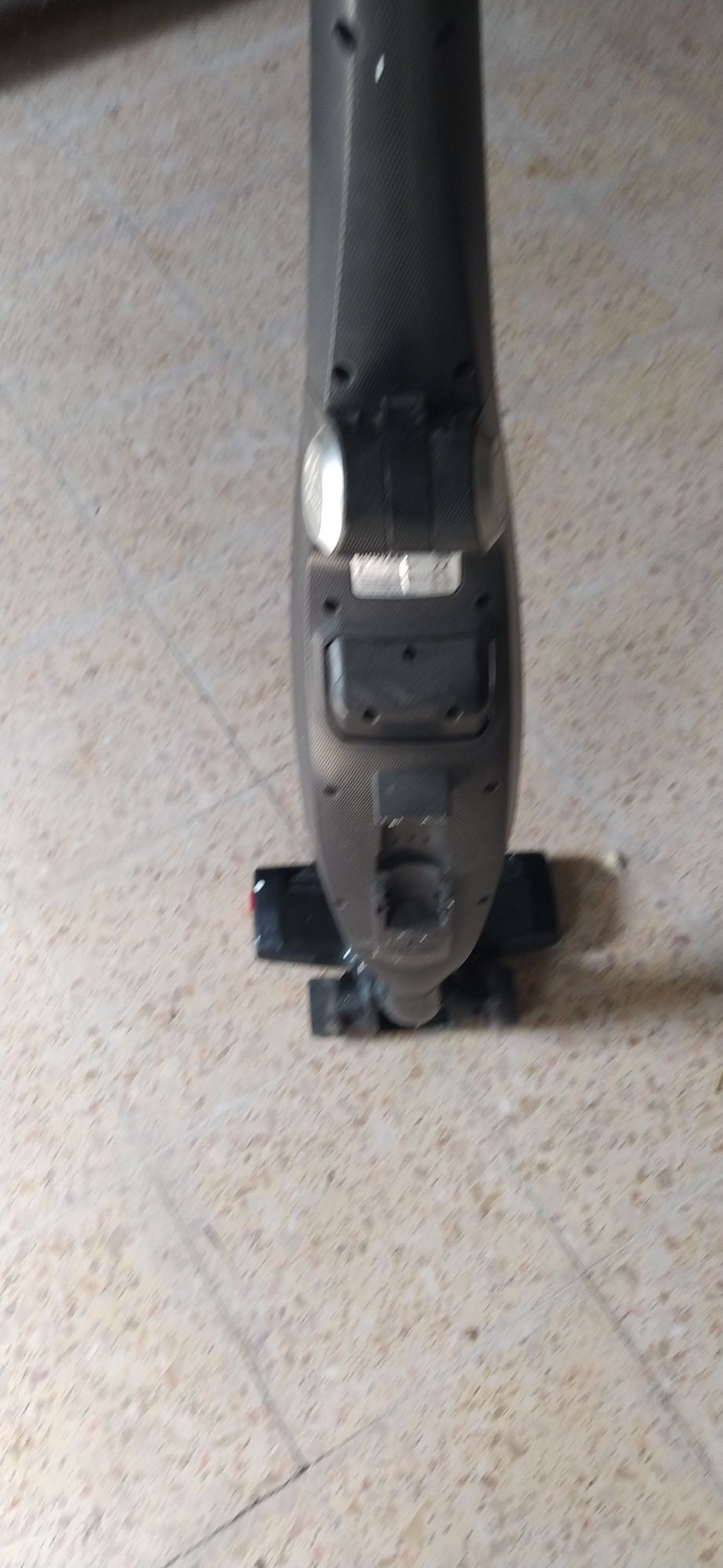 Aspirador vertical Hoover