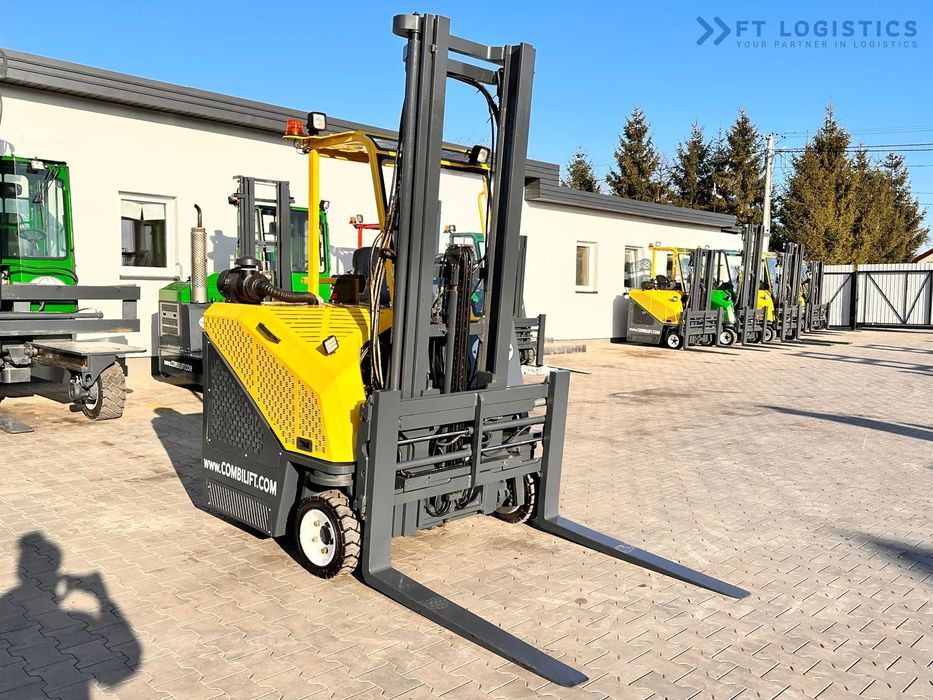 Combilift CB3000 / LPG / DUPLEX / 4000MM / WOLNY SKOK / NOWE OPASKI / JAK NOWY  CB3000 / LPG / DUPLEX / 4000MM / WOLNY SKOK / NOWE OPASKI / Jak nowy