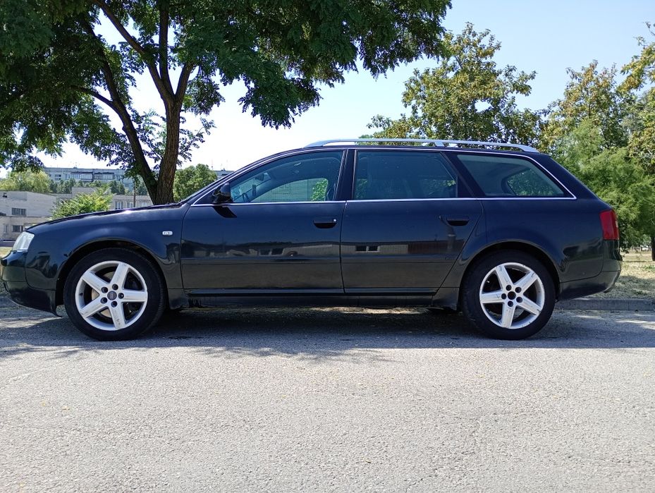 Ауді в гарному стані