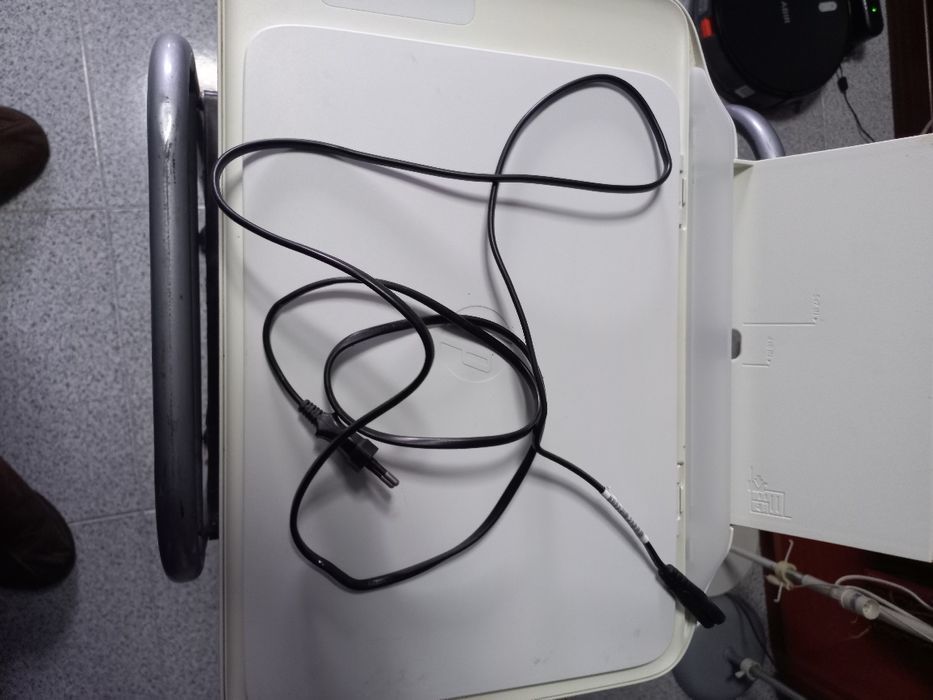 Impressora HP sem tinteiros