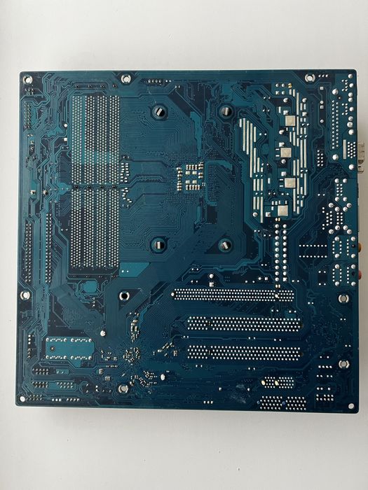 Материнська плата Asrock ALiveNF6G-DVI сокет АМ2