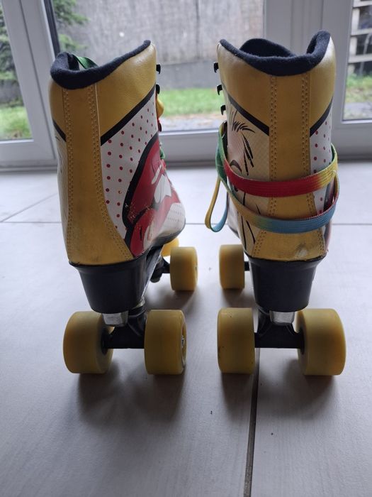 Powerslide Wrotki+ Uvex kask r. 40/ 51-55