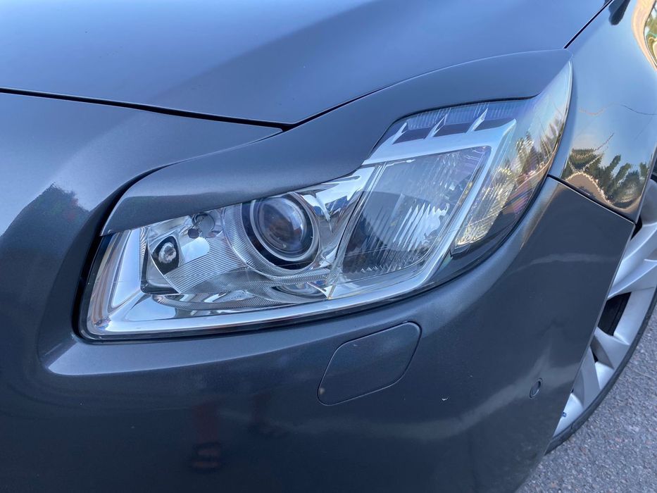 Opel Insignia Sports tourer 2,0 дизель