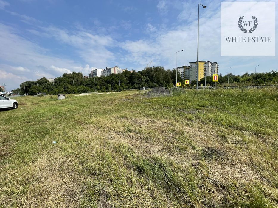 Продаж комерційної земельної ділянки