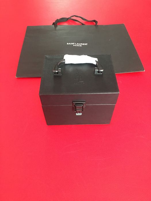 Кейс для прикрас Saint Laurent, новий з фірмовим пакетом
