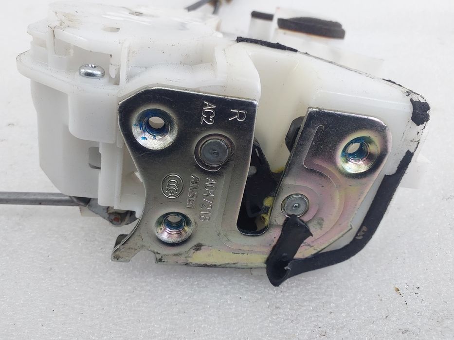 Fechadura / fecho porta frente direito CITROËN C4 Aircross