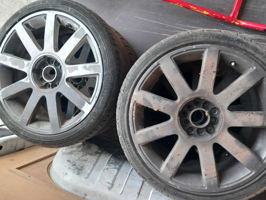 Vendo jantes 18 com pneus 225/40