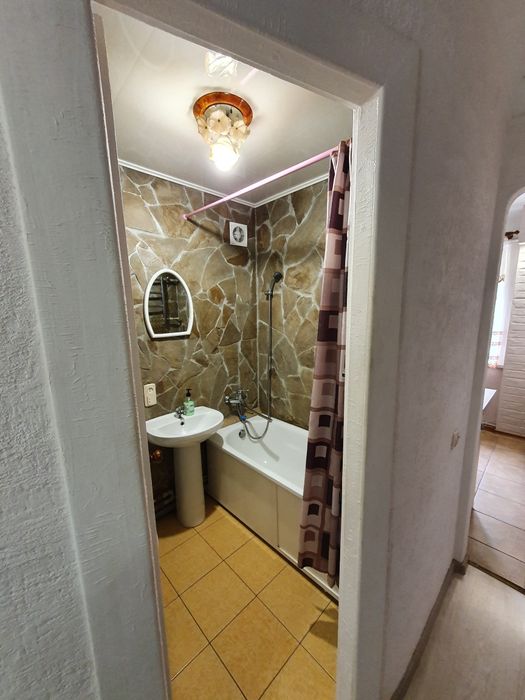 Дендропарк,Район Областной больницы, посуточно